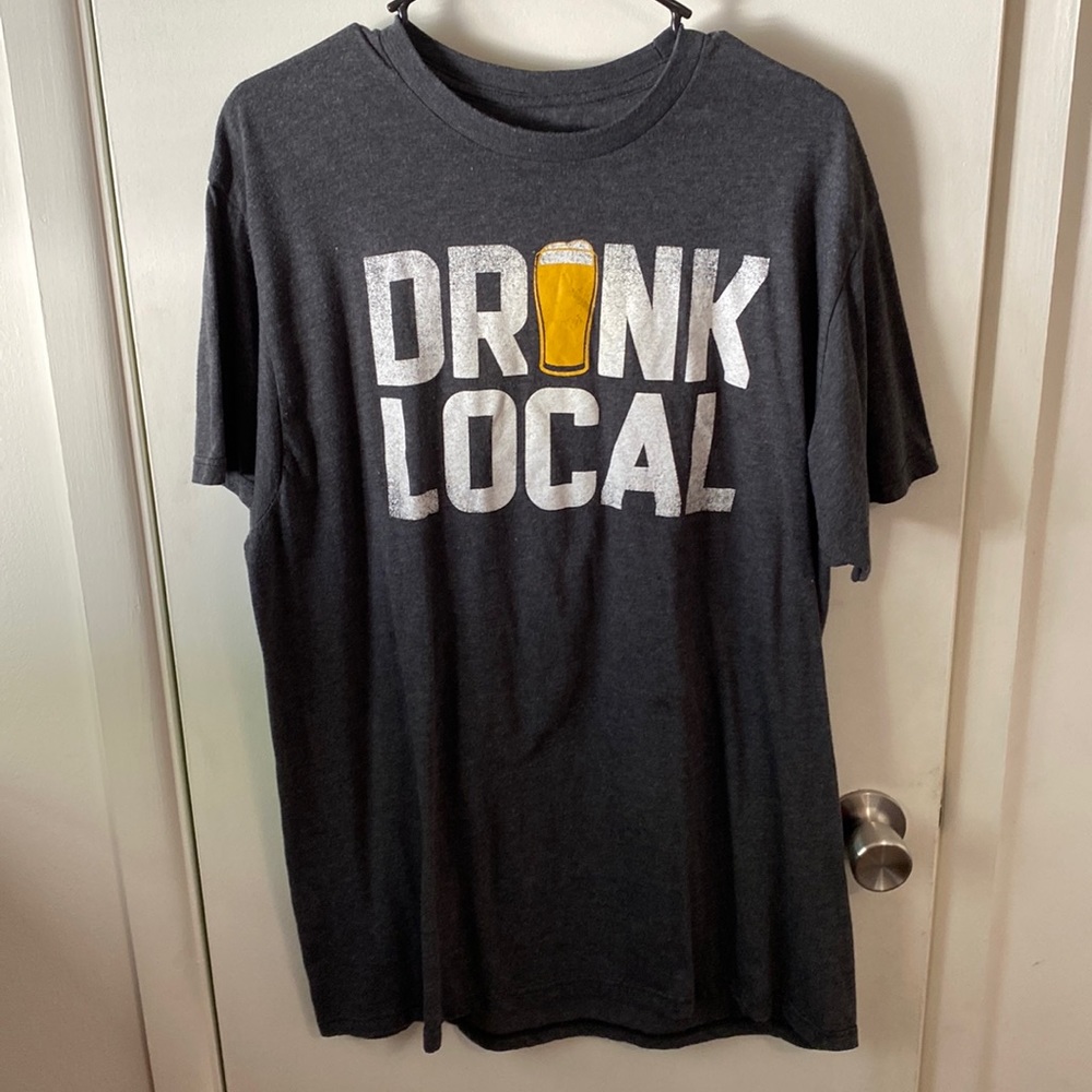 XL Graphic T